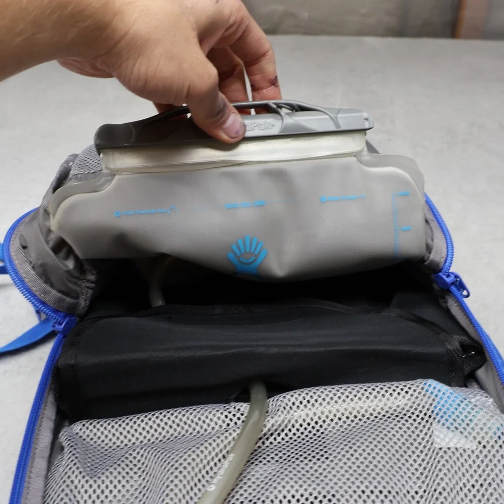 Hydro Flask Backpack Mens OS Blue Down Shift Hydration Pack 14 L Ripstop Outdoor